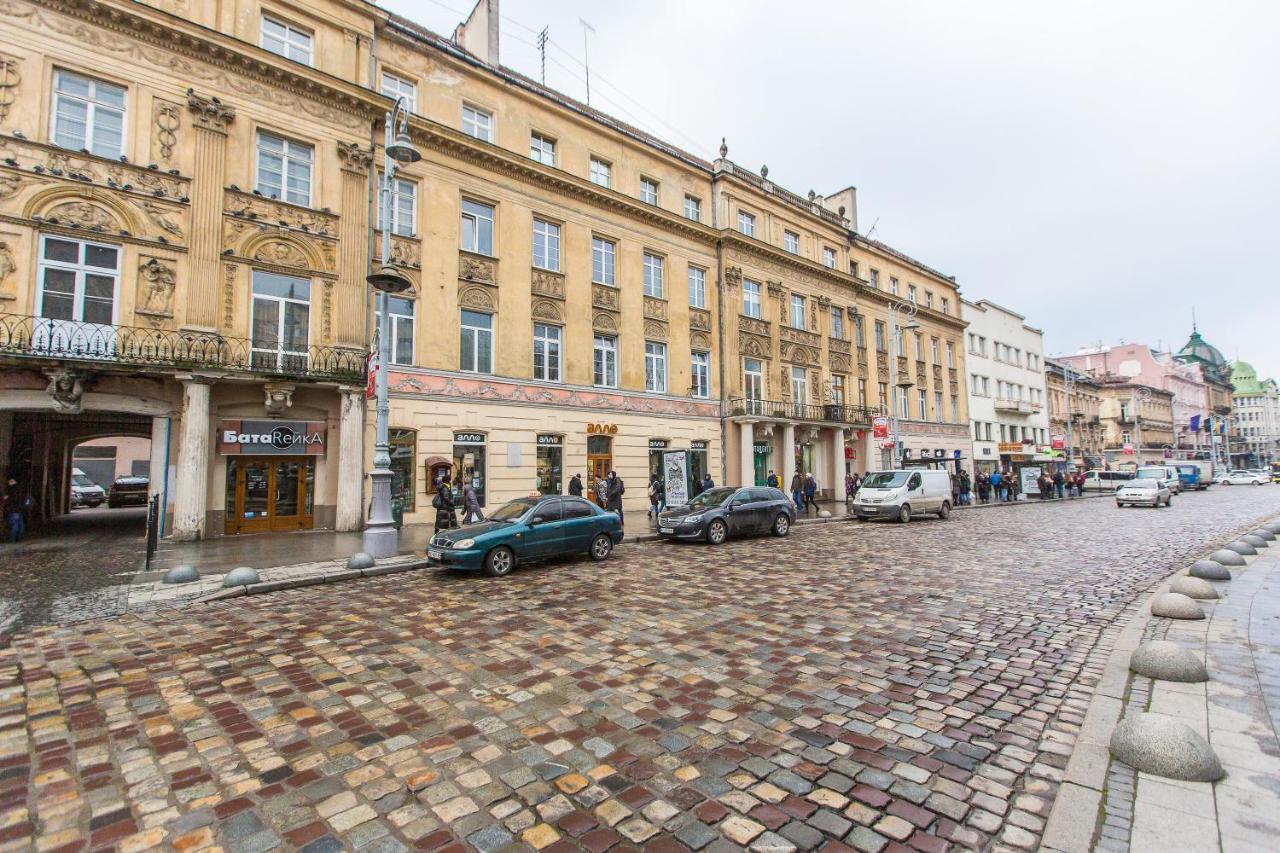 Квартира Подобово В Центрі На Вулиці Проспект Свободи 7 Lviv Bagian luar foto